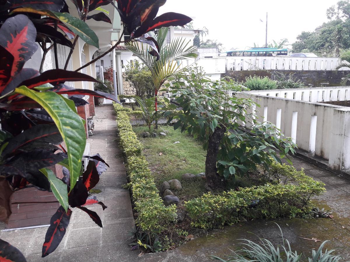 Hotel Ecologico Riverside Quevedo Extérieur photo